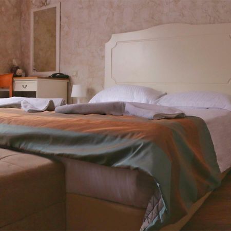 Green Hotel Alexander Palace Sofia Luaran gambar