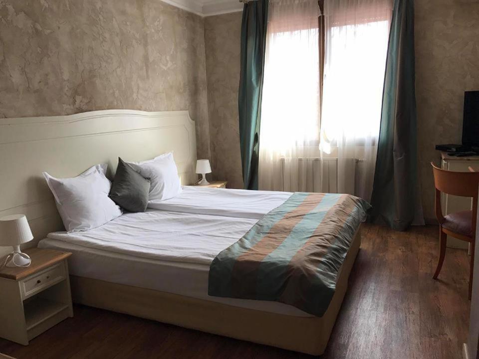 Green Hotel Alexander Palace Sofia Luaran gambar